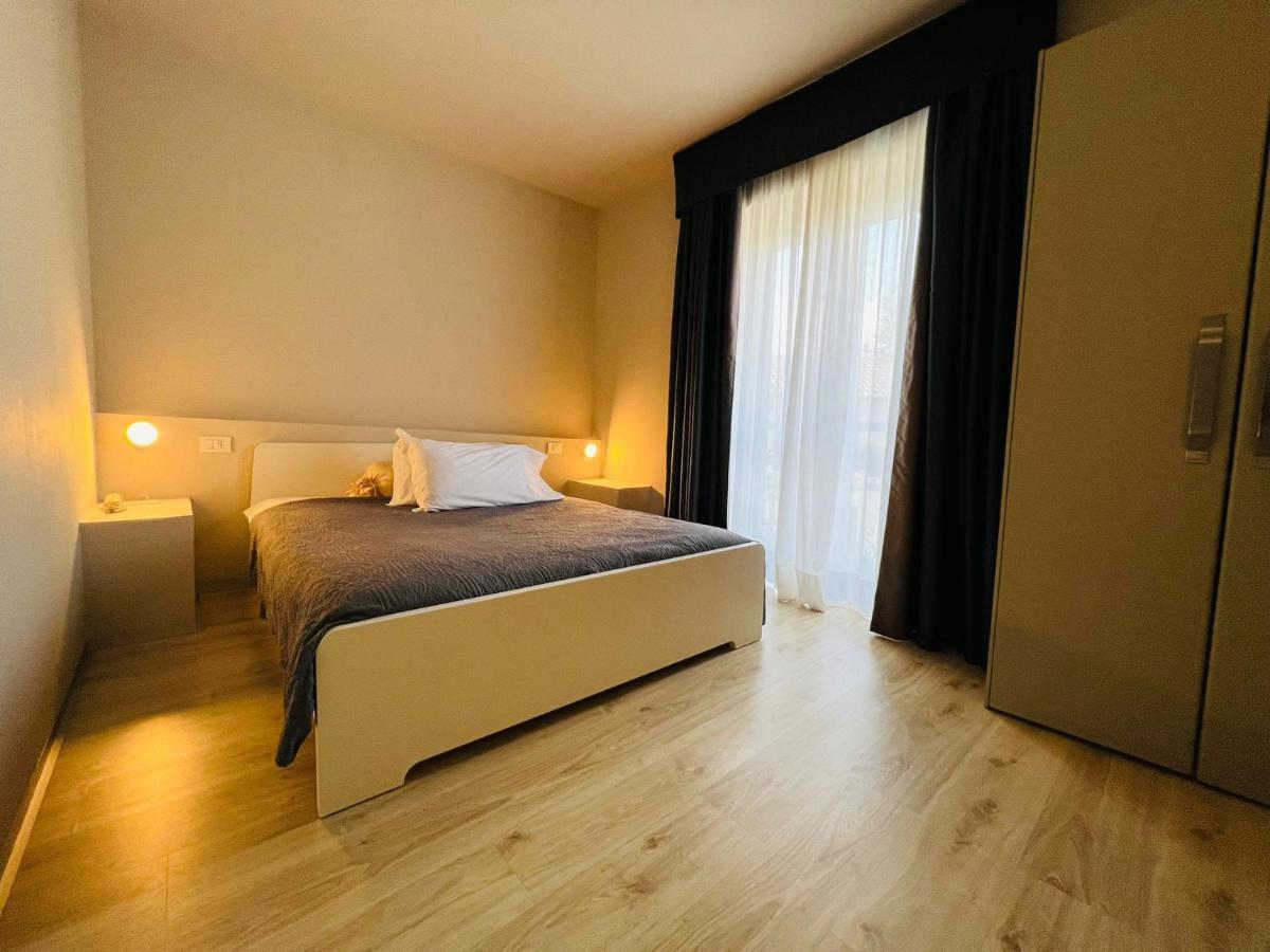 Hotel Garni Santa Caterina Орта-Сан-Джулио Экстерьер фото