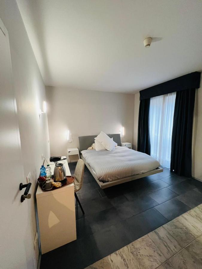Hotel Garni Santa Caterina Орта-Сан-Джулио Экстерьер фото