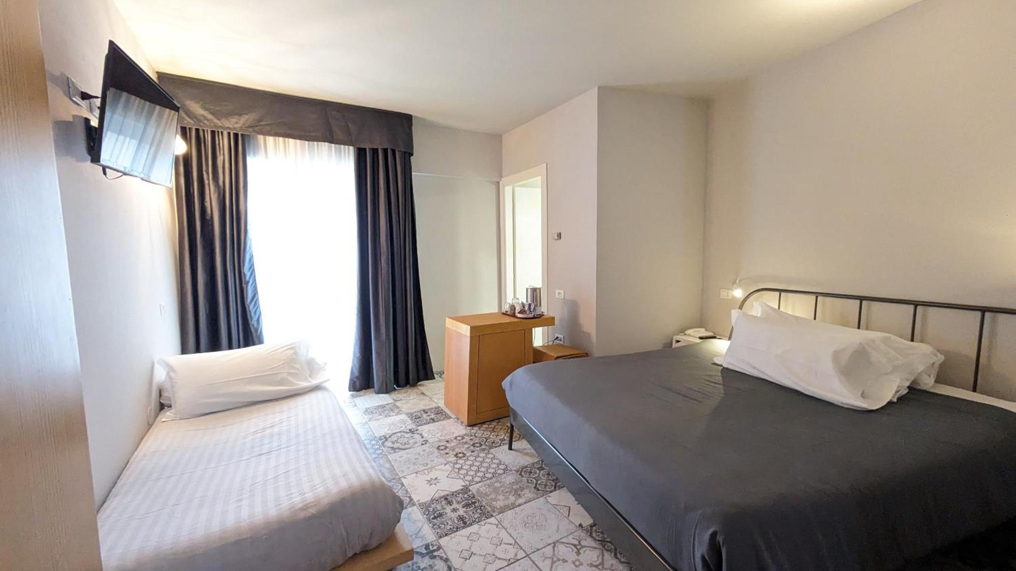 Hotel Garni Santa Caterina Орта-Сан-Джулио Экстерьер фото
