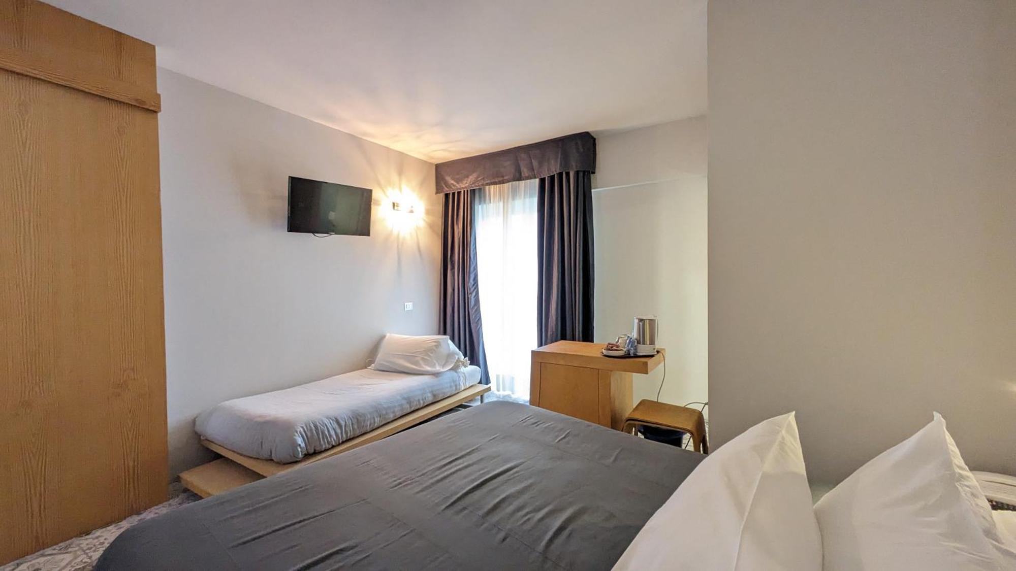 Hotel Garni Santa Caterina Орта-Сан-Джулио Экстерьер фото